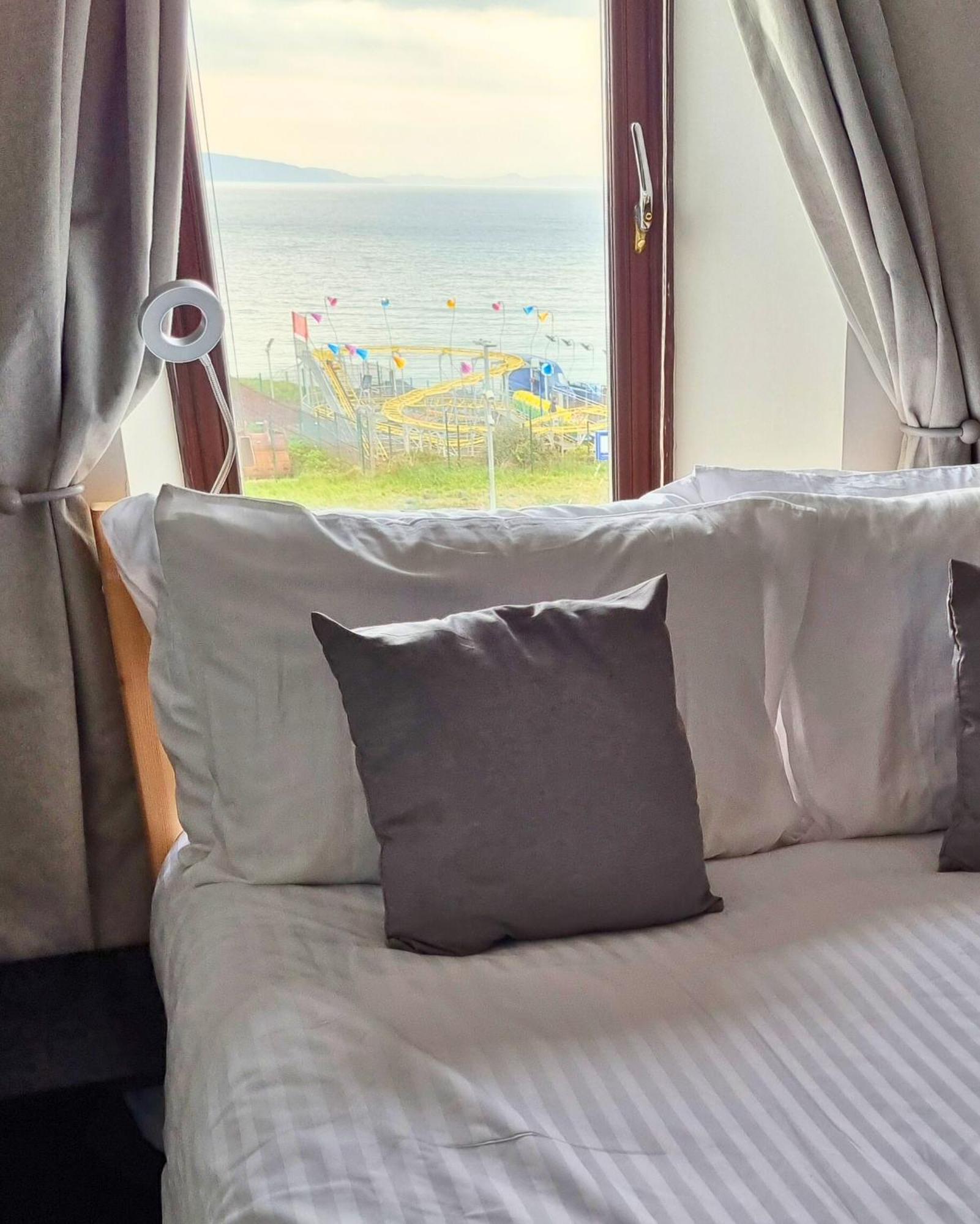 شقة 6 Golf Terrace - Portrush By The Sea المظهر الخارجي الصورة